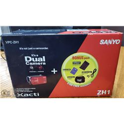 SANYO VPC - ZH1 DIGITAL CAMCORDER- DUAL CAMERA HD