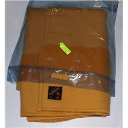 GENUINE EATONS OF CANADA TRAPPER 4-POINT BLANKET