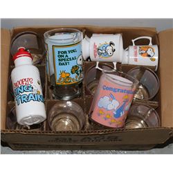 LOT OF 1960S ASSORTED SNOOPY VASES AND MUGS
