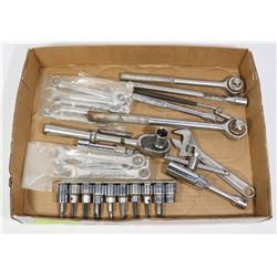 FLAT OF ASSORTED MECHANICS TOOLS INCLUDING
