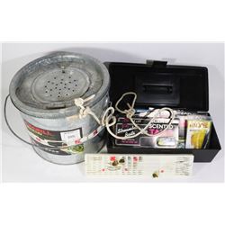 FISHING TACKLE BOX AND MINNOW BUCKET