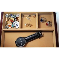 18)  LAQUERED CHERRY MEN'S JEWELRY