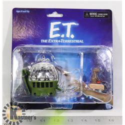 ET SPACE SHIP WITH ET FIGURE COLLECTIBLE