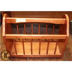 SOLID MAPLE MAGAZINE RACK