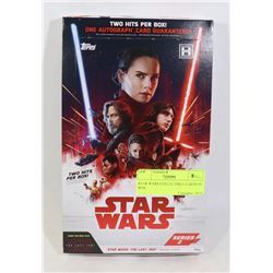 STAR WARS COLLECTIBLE CARDS IN BOX