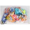 Image 1 : 24PCS OF ASSORTED CHOCOLATE, GUMS AND CANDY
