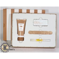 NEW 4PC ERA HAND AND NAIL CARE GIFT SET