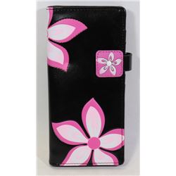 NEW SHAG WEAR WOMENS WALLET