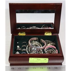 VINTAGE TAPESTRY JEWELRY BOX WITH CONTENTS