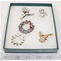 5 VINTAGE CHRISTMAS BROOCHES