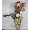 Image 1 : BEAUTIFULLY PAINTED JAPANESE VASE W/FLOWERS