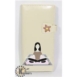 NEW SHAG WEAR WOMENS WALLET