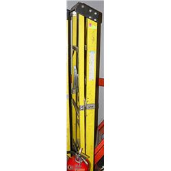 6' FIBERGLASS PLATFORM/STEP LADDER - FEATHERLIGHT