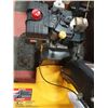 Image 7 : BRUTE 10HP 29" DUAL STAGE SNOWBLOWER, ELECTRIC