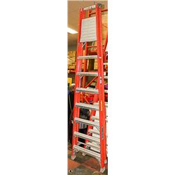 LOUISVILLE 10' LIGHTWEIGHT LADDER
