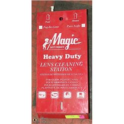 MAGIC LENS CLEANING STATION