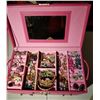 Image 2 : NEW PINK 6-DRAWER & TOP STORAGE