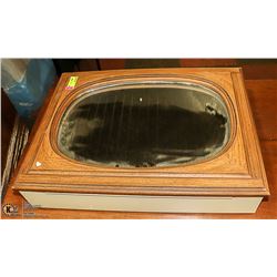 ESTATE METAL AND WOOD MEDICINE CABINET 26 X 20