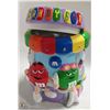 Image 2 : M & M'S CANDY BAR CERAMIC COOKIE JAR