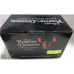 M & M'S PIRATES OF THE CARBBEAN DISPLAY IN BOX