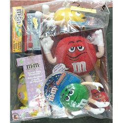 M & M'S 20 X CHRISTMAS TINS AND MORE