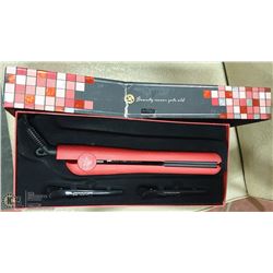 ROYALE PRO RED SCARLET HAIR STRAIGHTENER  * DAMAGE