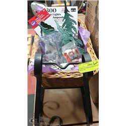 WICKER SLEIGH WITH BOX WITH 300