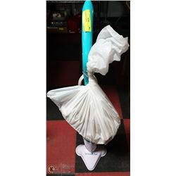 STEAM TEK FLOOR STEAMER WITH ATTATCHMENTS