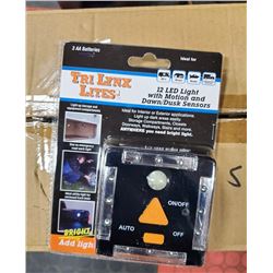 2 BOX  OF  12LED LIGHT WITH MOTION AND DAWN/DUSK