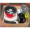 Image 1 : BOX WITH KITCHENWARE INCL. RED SUNBEAM