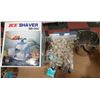 Image 1 : ICE SHAVER ,100  CORKS,ICE BUCKET,TONGS