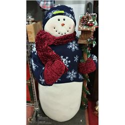 LARGE SNOWMAN APPROX 40"