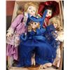 Image 1 : FLAT OF VINTAGE PORCELAIN DOLLS