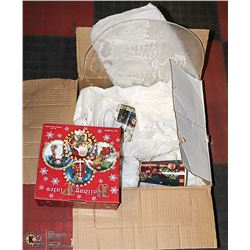 A BOX OF CHRISTMAS CUPS AND PLATES