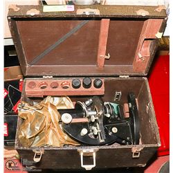 ZEISS MICROSCOPE WITH OIL IMMERSION LENS AND