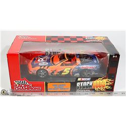 NEW 2003 CHEVY CORVETTE NASCAR 1:18 SCALE MODEL