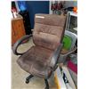 Image 1 : Brown office chair