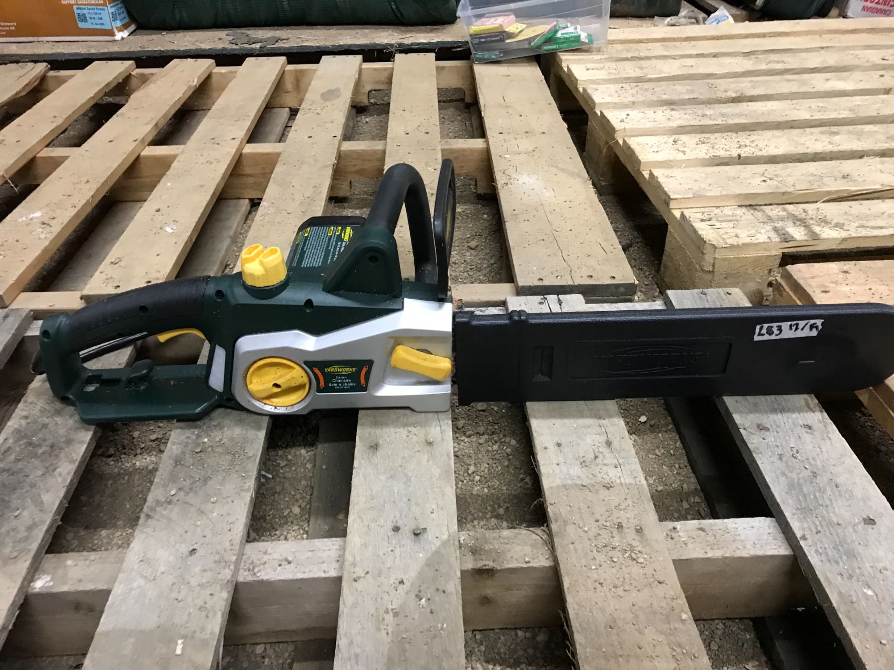 Yardworks Electric Chainsaw 05457030 Schmalz Auctions