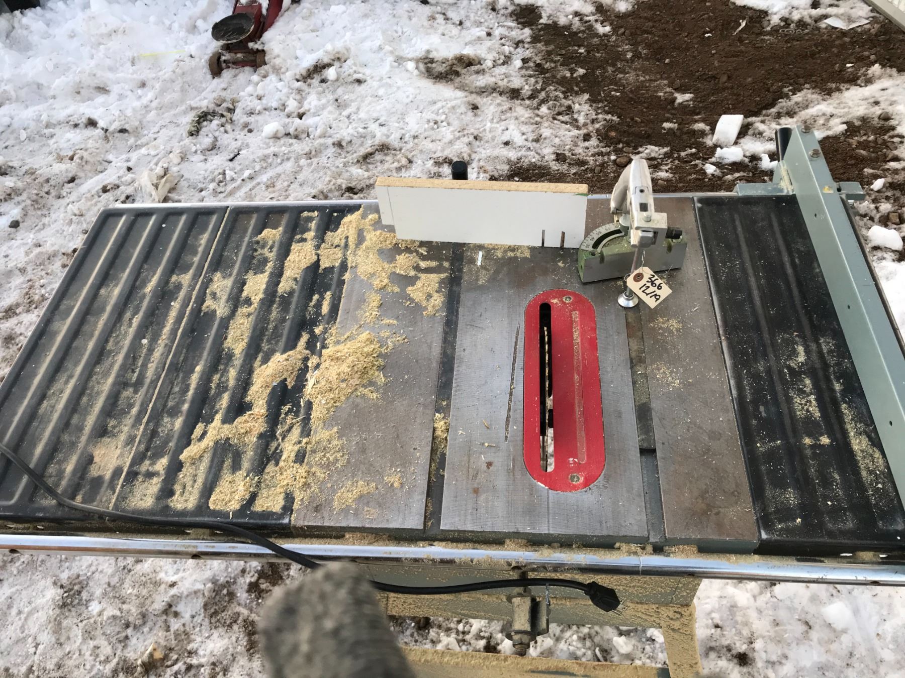 DELTA 10 inch Table Saw withTable Extension Schmalz Auctions