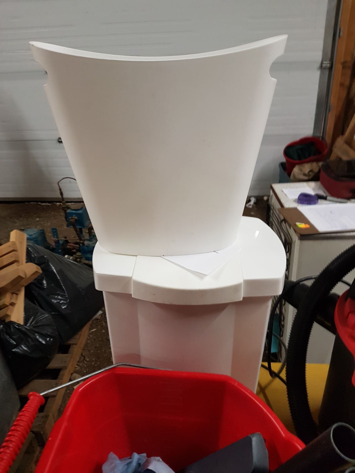 Small Shop Vac w/Accessories, Garbage Cans and Bucket