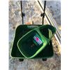 Image 2 : Scotts Turf Builder Spreader & Fertilizer