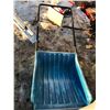 Image 1 : Large Snow Shovel
