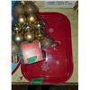 Image 2 : X-MAS PLATE, TRAY & BALLS