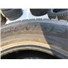 Image 3 : Dunlop Winter Maxx SJ8 Set of 4 Tires - 275/60R20