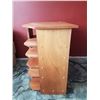 Image 2 : TV Stand - Wooden 31x19x32 in