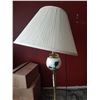 Image 2 : Floor Lamp