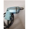 Image 3 : Black & Decker electric drill - tested, working