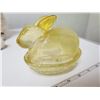 Image 4 : DEPRESSION GLASS RABBIT ON NEST