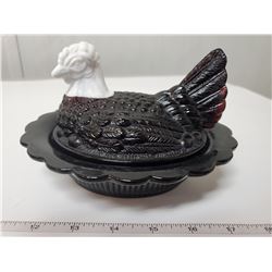 DEPRESSION GLASS HEN ON NEST