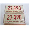 Image 1 : PAIR OF 1971 SASKATCHEWAN LICENSE PLATES